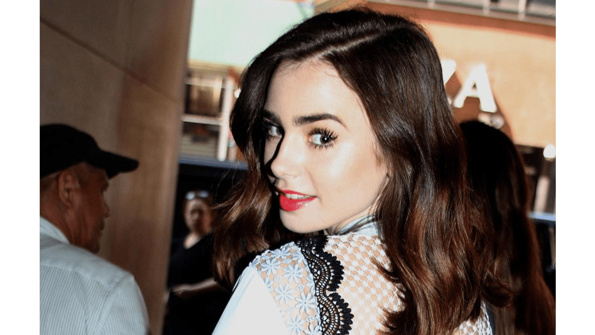 Lily Collins never sought help 8days