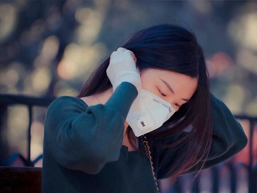 Is that face mask causing your sensitive skin to break out? A doctor's helpful tips Is that face mask causing your sensitive skin to break out? A doctor's helpful tips