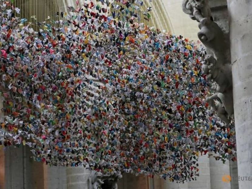 20,000 paper birds help fund COVID-19 units at Belgium hospital 20,000 paper birds help fund COVID-19 units at Belgium hospital