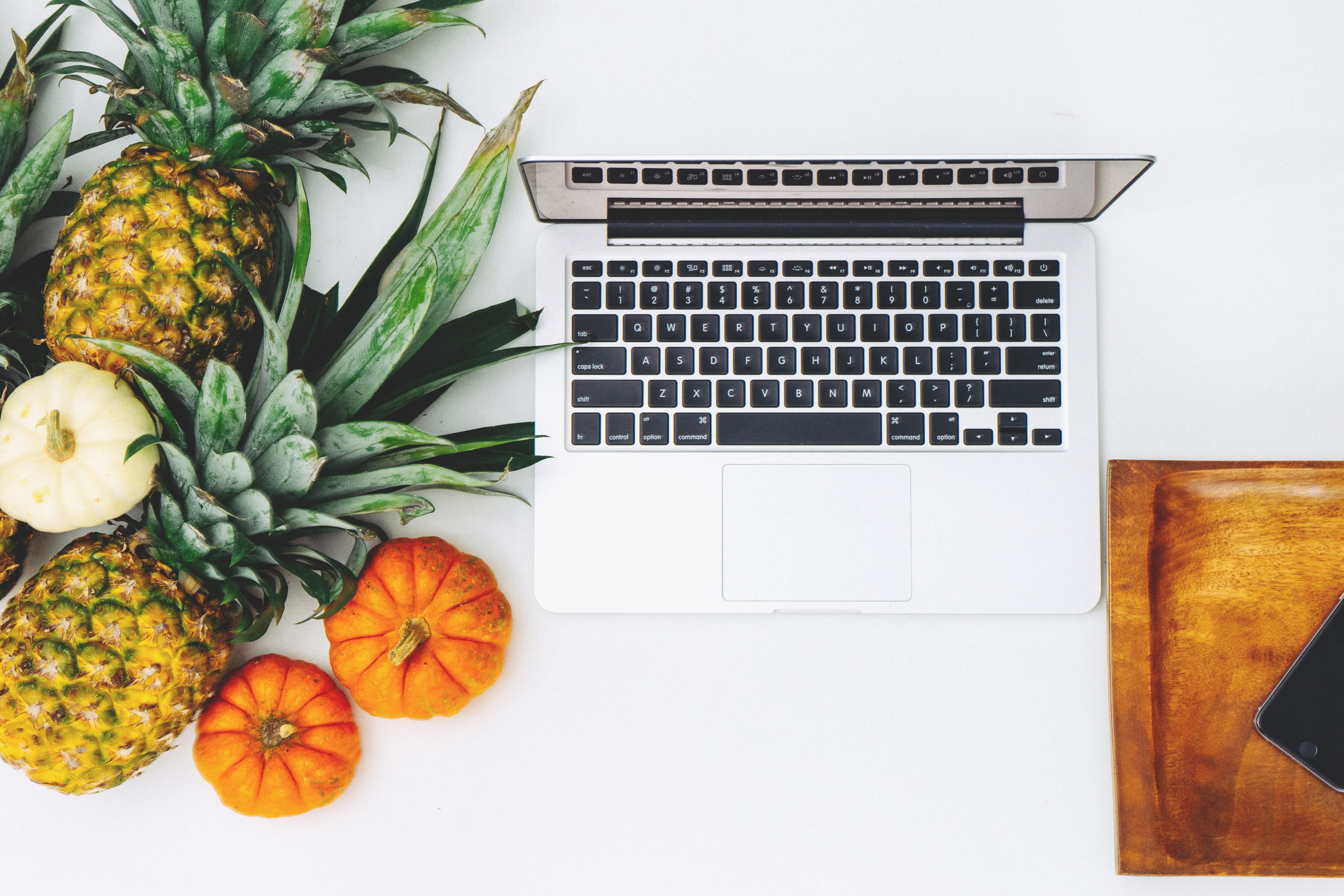 Delivery Fees & Times For Online Grocery Stores In Singapore — Perfect For Last-Minute CNY Shopping Delivery Fees & Times For Online Grocery Stores In Singapore — Perfect For Last-Minute CNY Shopping