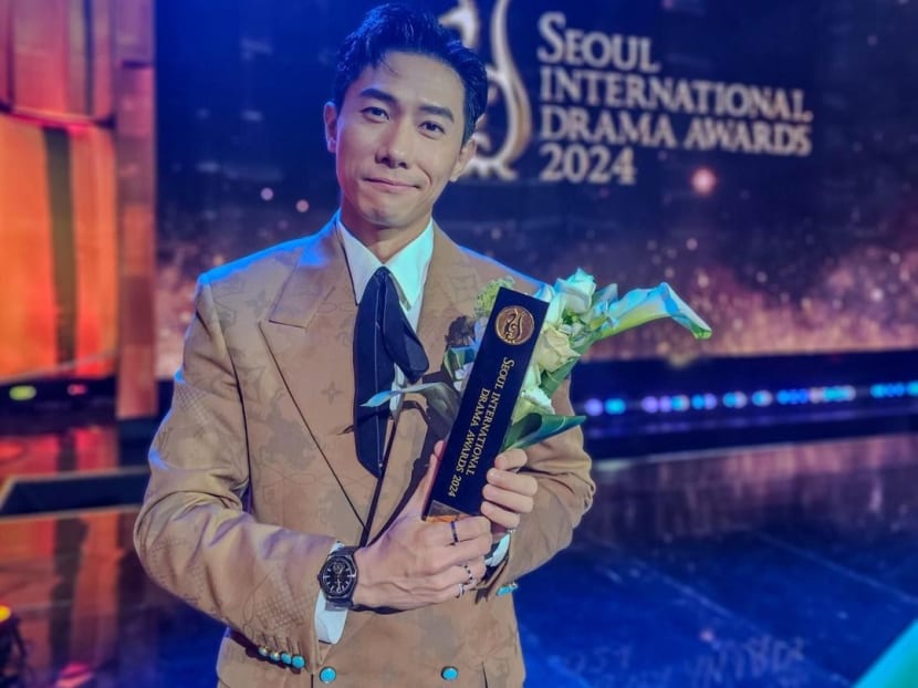Actor Desmond Tan wins Outstanding Asian Star award at Seoul