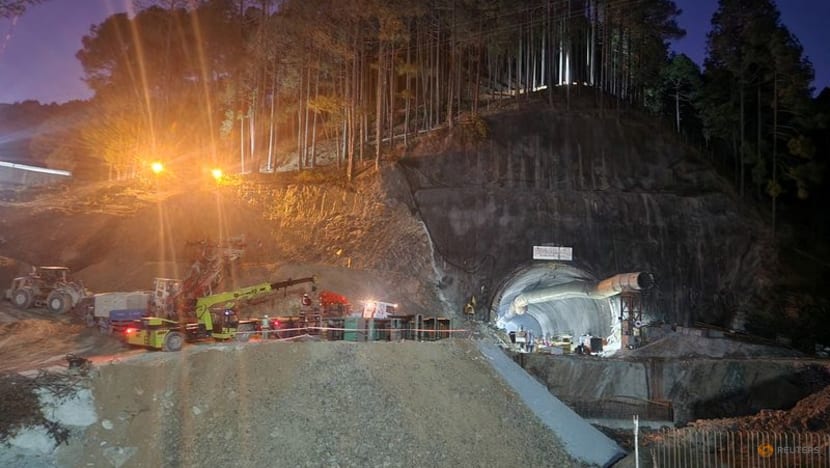 Rescuers send more food to trapped workers in Indian tunnel Rescuers send more food to trapped workers in Indian tunnel
