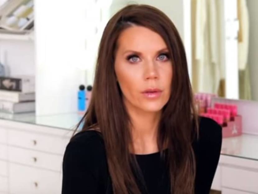 Beauty vloggers drama: Former mentor calls out hate, leaves social media Beauty vloggers drama: Former mentor calls out hate, leaves social media