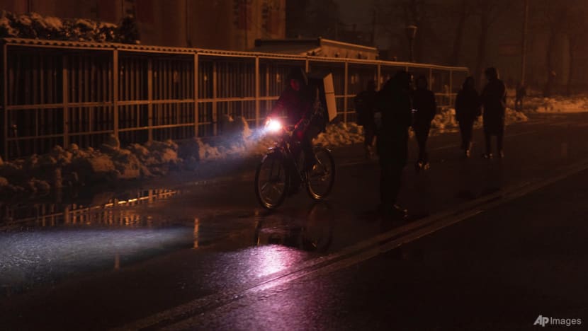 Ukraine struggles to restore power in nine-month war's first winter Ukraine struggles to restore power in nine-month war's first winter