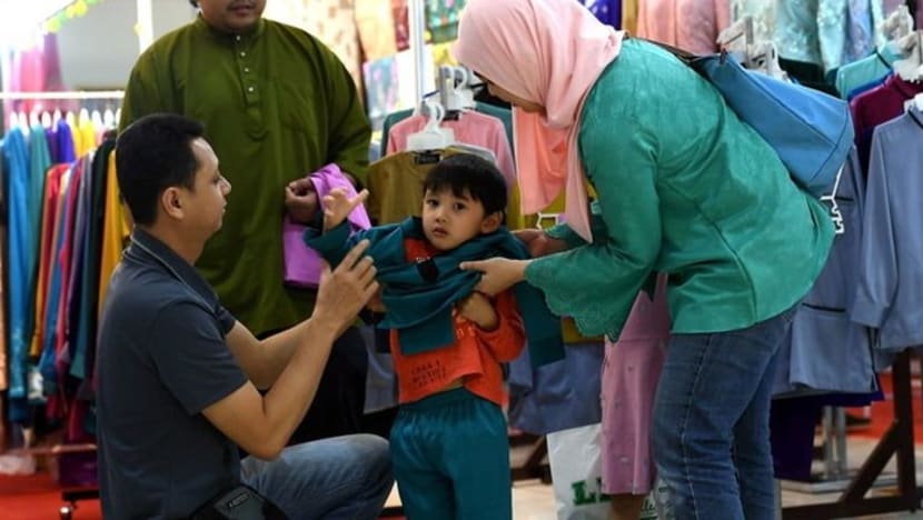 KOMENTAR: Aidilfitri, peranan ayah dan nilai-nilai murni dalam 