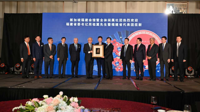 新加坡闽属社团设宴 欢迎中国福建省委书记访问团