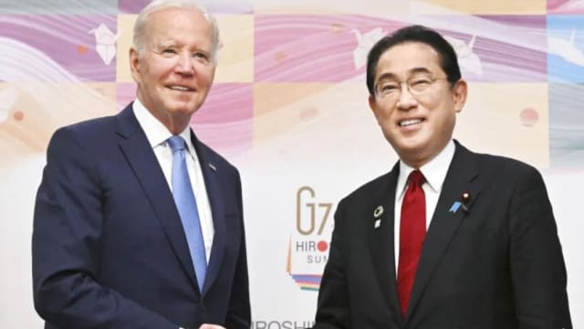 美国和日本首脑举行会谈