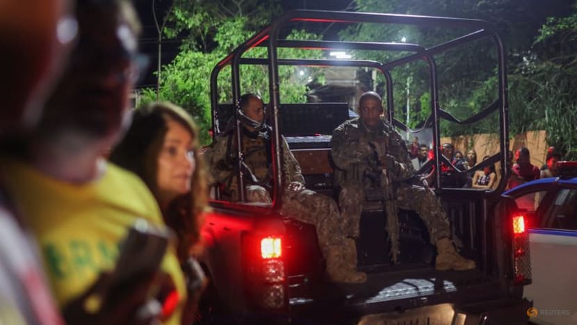 Brazilian politician surrenders after throwing grenade at policemen while resisting arrest Brazilian politician surrenders after throwing grenade at policemen while resisting arrest