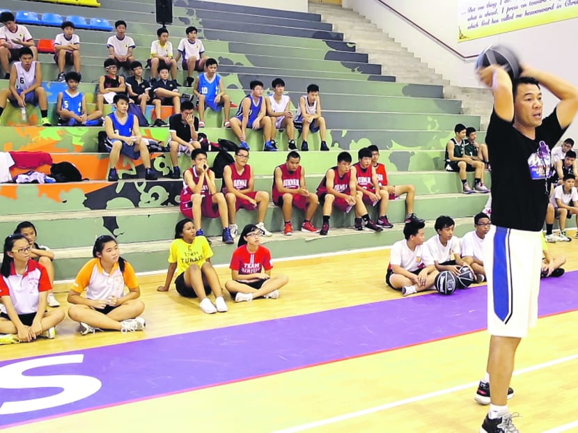 Students get coaching at MEon3 clinic