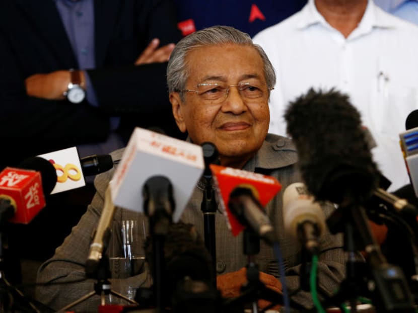 Malaysian leader Mahathir Mohamad told a gaggle of assembled journalists that he expects to be sworn in by 5pm on Thursday (May 10). Malaysian leader Mahathir Mohamad told a gaggle of assembled journalists that he expects to be sworn in by 5pm on Thursday (May 10).