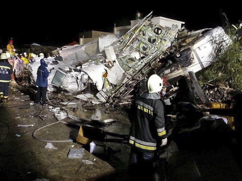 47 feared dead in Taiwan plane crash