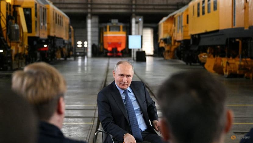 Putin berates US and EU envoys, top official says US aid fuelling Ukraine war's 'hot phase' Putin berates US and EU envoys, top official says US aid fuelling Ukraine war's 'hot phase'