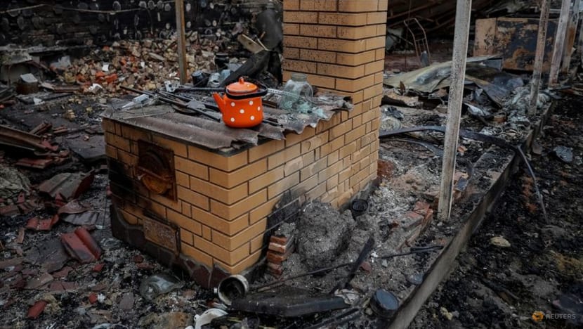 Ukrainians curse Russian invaders as dead civilians found in liberated towns Ukrainians curse Russian invaders as dead civilians found in liberated towns