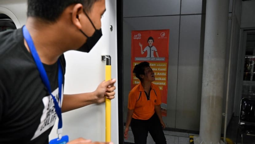 Jakarta's 'zombie' train confronts traffic apocalypse Jakarta's 'zombie' train confronts traffic apocalypse
