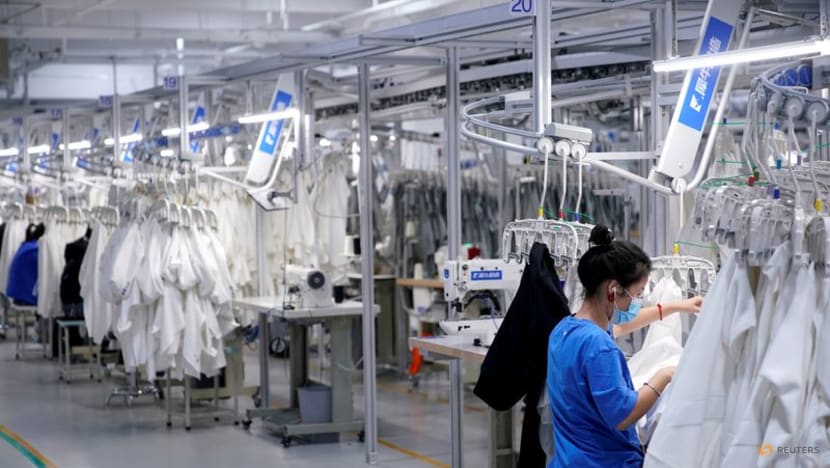 China December factory activity extends declines on COVID-19 infections: Caixin PMI China December factory activity extends declines on COVID-19 infections: Caixin PMI