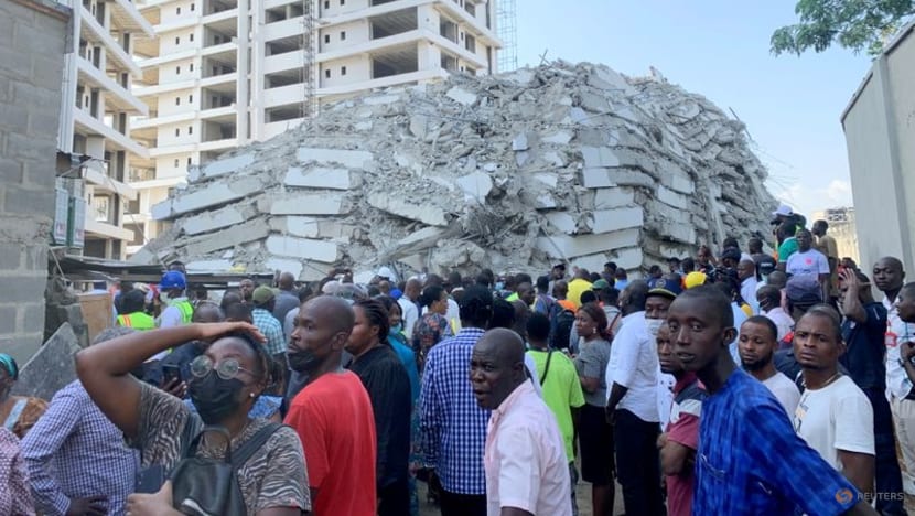 Up to 100 missing in collapsed Nigerian high-rise Up to 100 missing in collapsed Nigerian high-rise