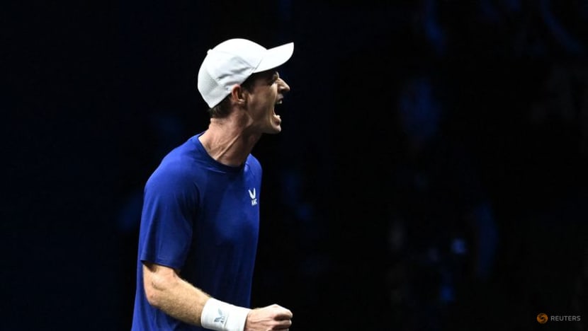 Murray says coaching mere mortals could be a challenge for Federer Murray says coaching mere mortals could be a challenge for Federer