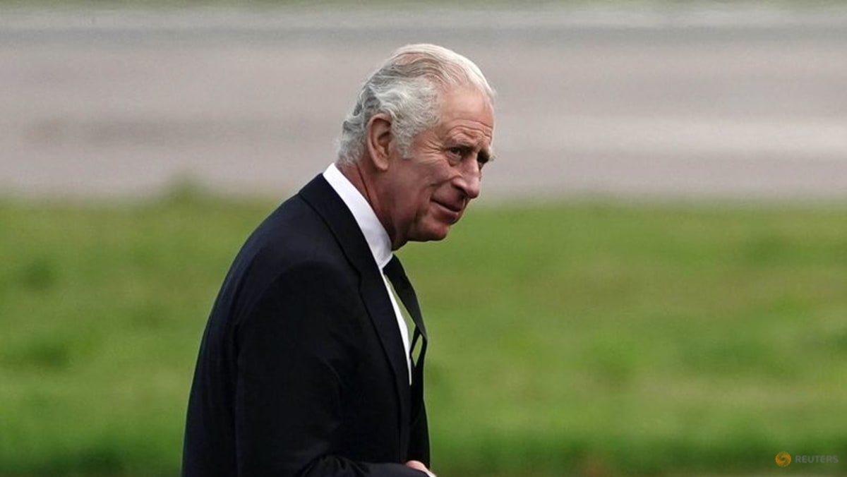 Raja Charles akan berpidato di depan negara yang diguncang kematian Ratu