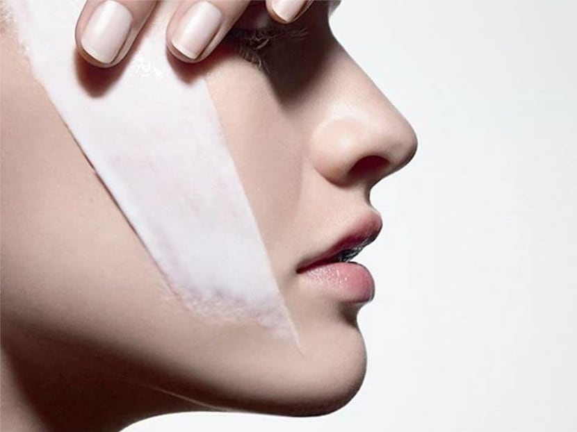 Cleansing oil or milk? How to choose the right makeup remover for your skin Cleansing oil or milk? How to choose the right makeup remover for your skin