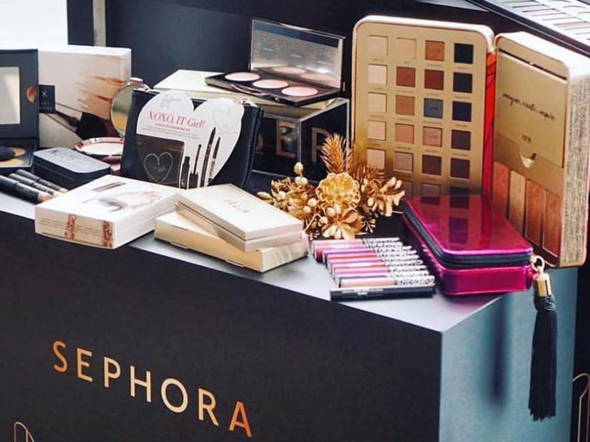 Some online shoppers in Australia, Hong Kong, Indonesia, Malaysia, New Zealand, the Philippines, Singapore and Thailand who use beauty products retailer Sephora's mobile application and website have been affected by a data leak.