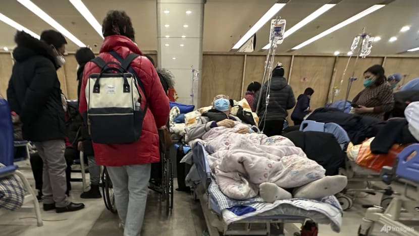 China media plays down COVID-19 severity as WHO seeks detail on variants China media plays down COVID-19 severity as WHO seeks detail on variants