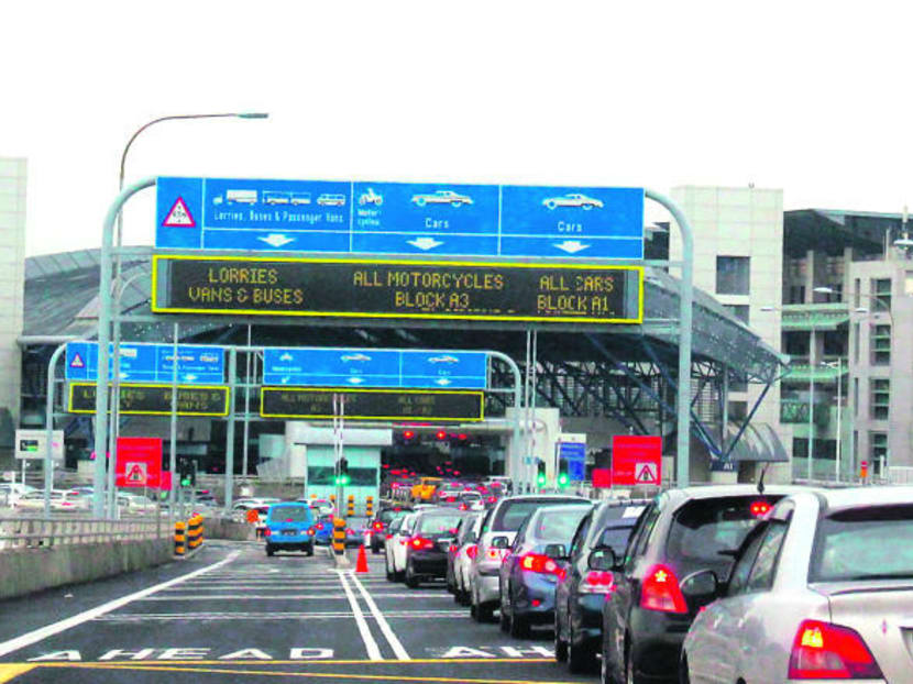 Entering Singapore from Malaysia at Tuas checkpoint. TODAY file photo