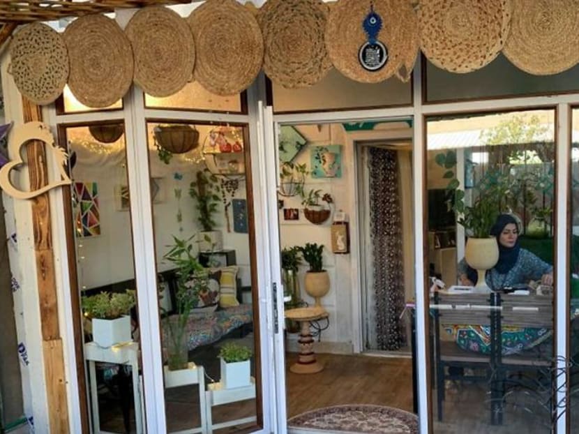 Iraqi engineer turns art into business amid bleak job market Iraqi engineer turns art into business amid bleak job market