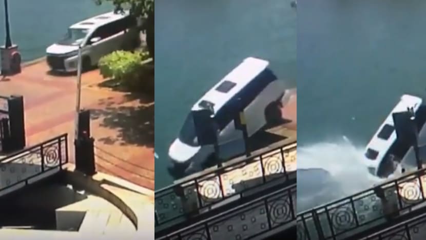 Jail for man who drove into sea off Sentosa Cove while on drugs Jail for man who drove into sea off Sentosa Cove while on drugs
