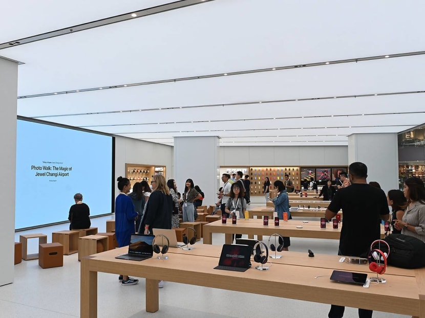 Apple jewel top