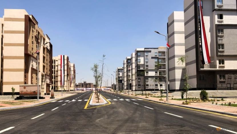 Egypt rushes to build public housing for new capital employees Egypt rushes to build public housing for new capital employees
