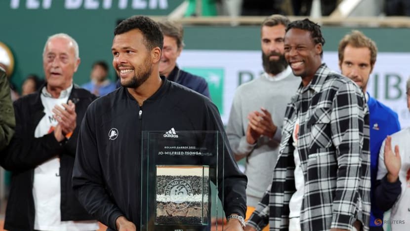 Tears flow as Tsonga retires after French Open defeat Tears flow as Tsonga retires after French Open defeat