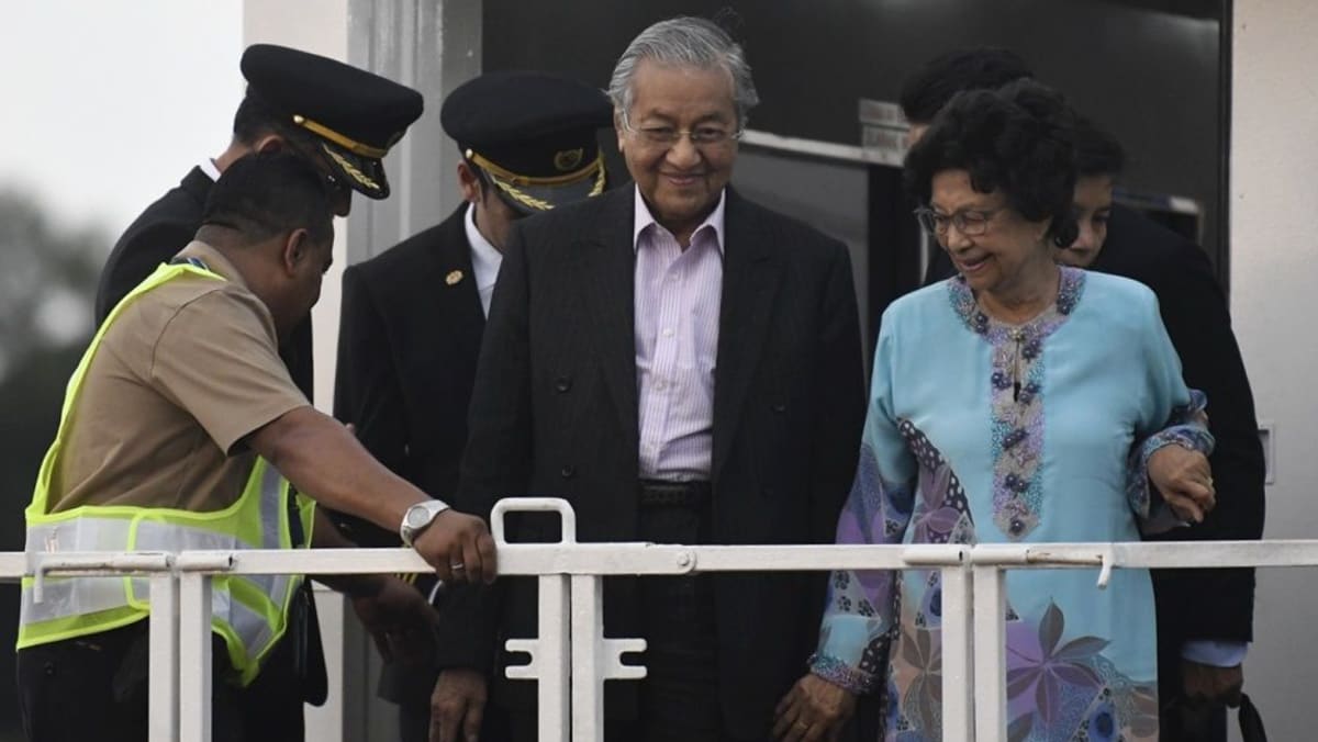 Work hard to be an Asian tiger again, Dr Mahathir tells Malaysians - TODAY