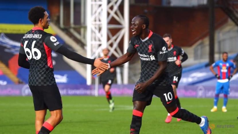 Liverpool smash seven past Palace, Arsenal lose again Liverpool smash seven past Palace, Arsenal lose again