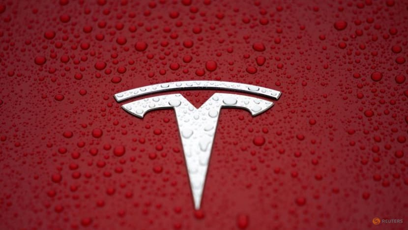 Tesla board member sells shares worth US$200 million after stock bump Tesla board member sells shares worth US$200 million after stock bump
