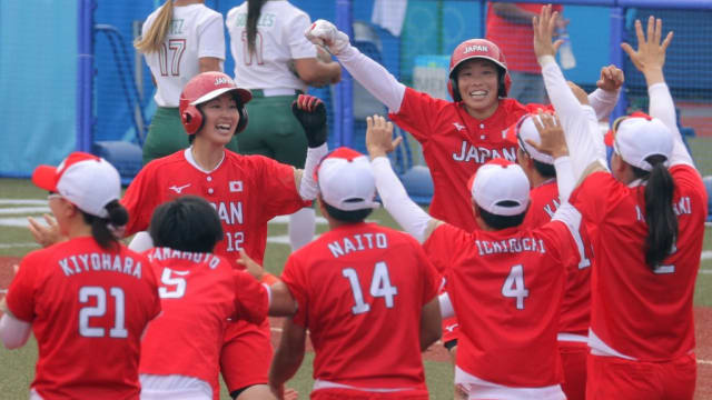 日本美国险胜墨西哥加拿大 夺女子垒球二连胜