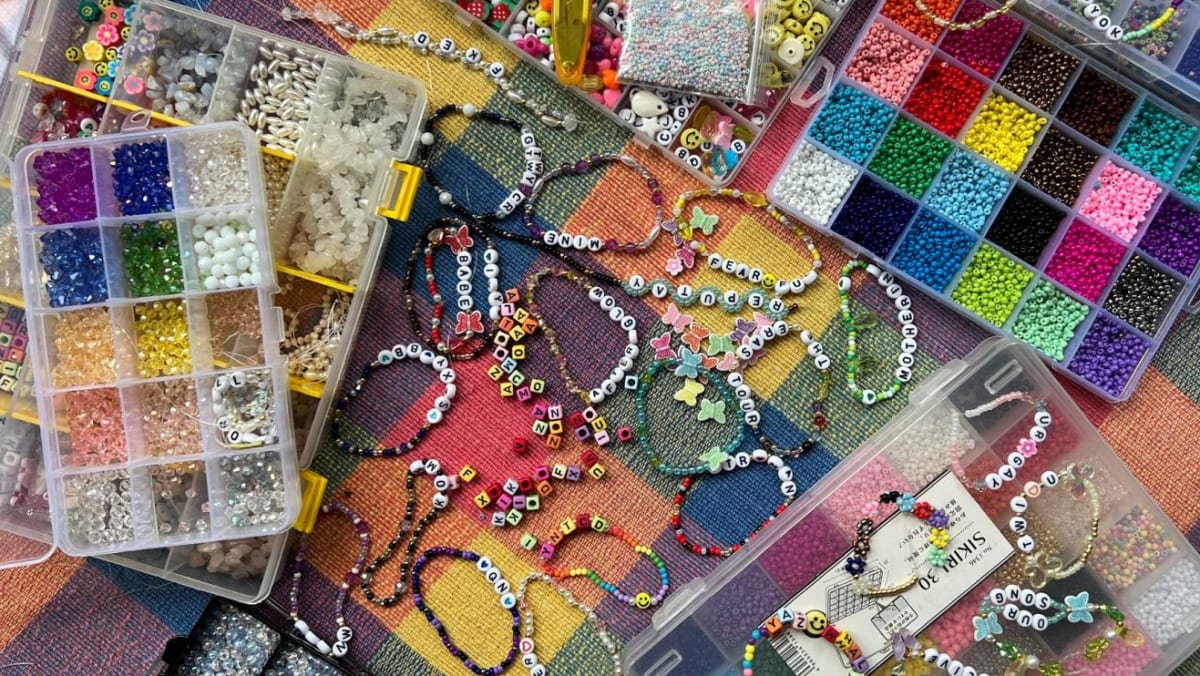 Gucci friendship bracelet pattern hotsell
