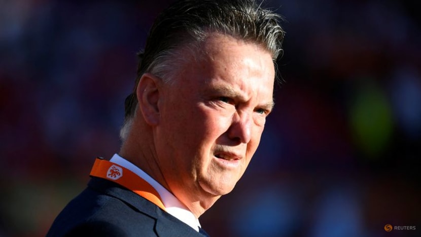 Van Gaal goes in search of 'penalty killer' for World Cup Van Gaal goes in search of 'penalty killer' for World Cup