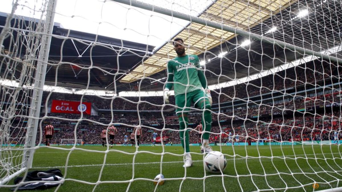 Hat-trick Mahrez mengantarkan Man City ke final Piala FA