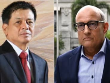 Former Transport Minister S Iswaran (right) is said to have obtained valuable items from Mr Lum Kok Seng (left), a director at Lum Chang Building Contractors. 