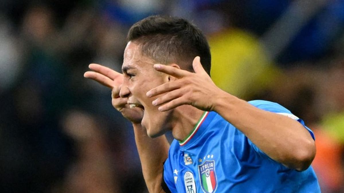 Raspadori mengalahkan Italia 1-0 untuk mendegradasi Inggris