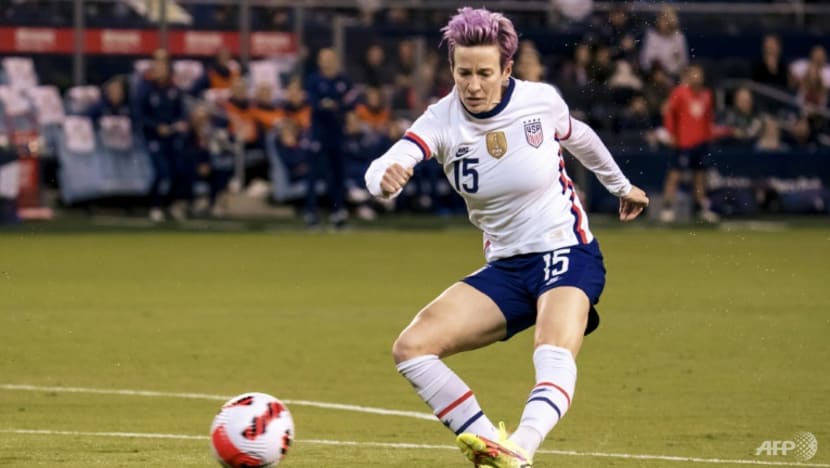 'Historic' equal pay deal for US men and women footballers 'Historic' equal pay deal for US men and women footballers