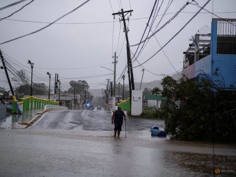 Puerto Rican municipal workers pitch in as power outages persist Puerto Rican municipal workers pitch in as power outages persist