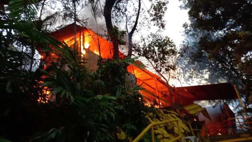  Kebakaran Pulau Kusu: Penjaga makam terkedu lihat keramat hangus dijilat api 