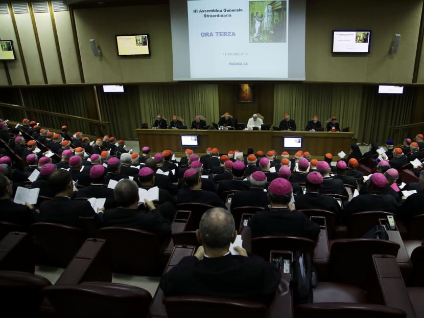 Bishops and Cardinals attend a morning session of a two-week synod on family issues at the Vatican, Oct 13, 2014. Photo: AP