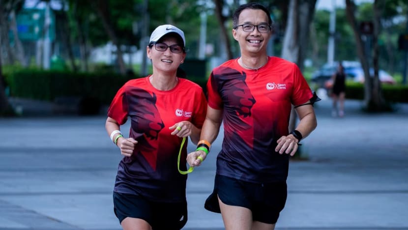 hero chris running with a buddy