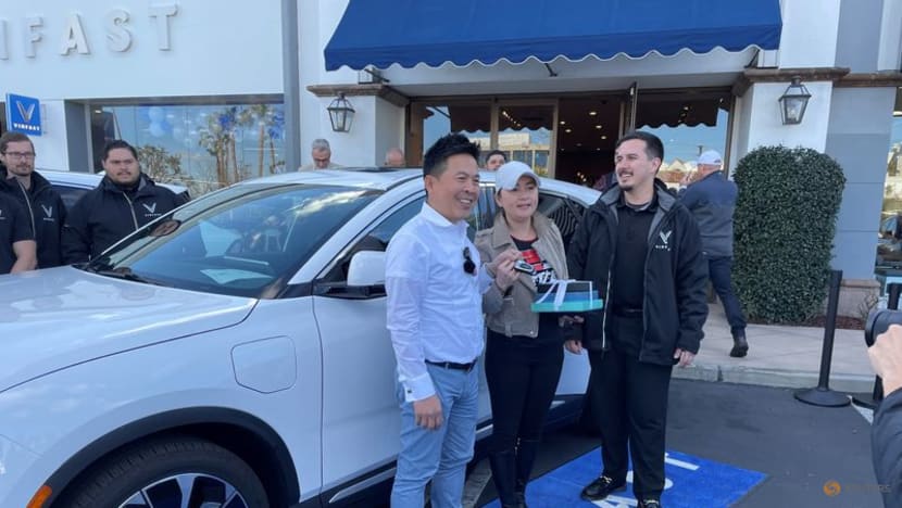 VinFast delivers first 45 cars in US market VinFast delivers first 45 cars in US market