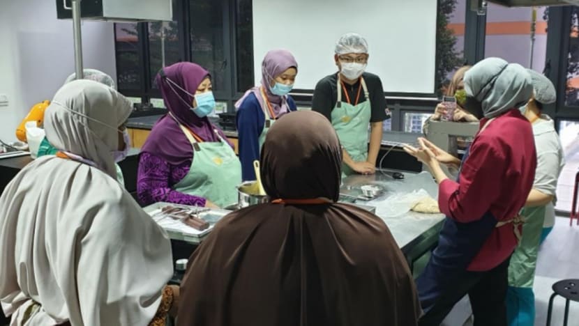 'Breaditation' kongsi manfaat kegiatan membuat roti kepada mereka yang hadapi masalah mental 'Breaditation' kongsi manfaat kegiatan membuat roti kepada mereka yang hadapi masalah mental
