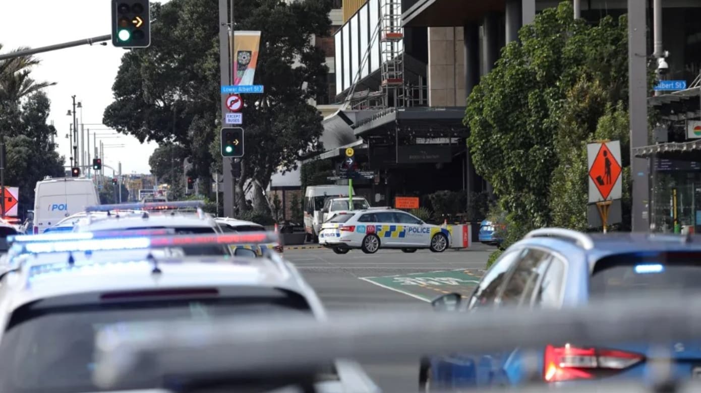 新西蘭奧克蘭發生槍擊案兩人死亡六人受傷- 8world