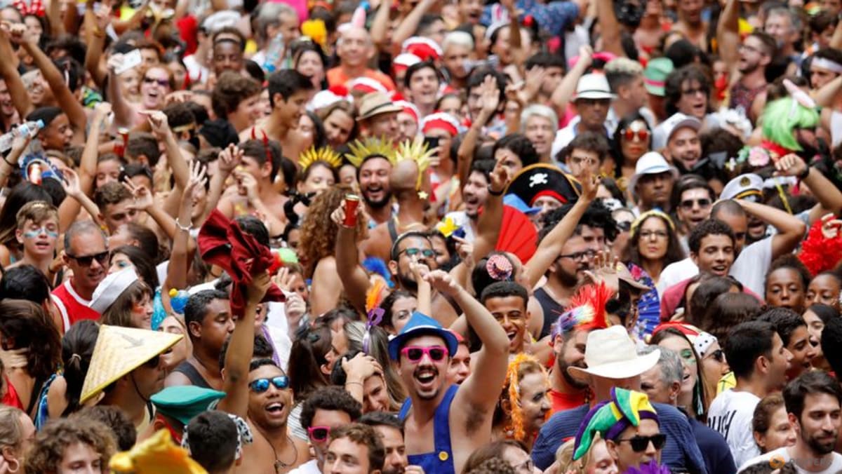 Rio de Janeiro dan Sao Paulo Brasil menunda parade Karnaval resmi hingga April