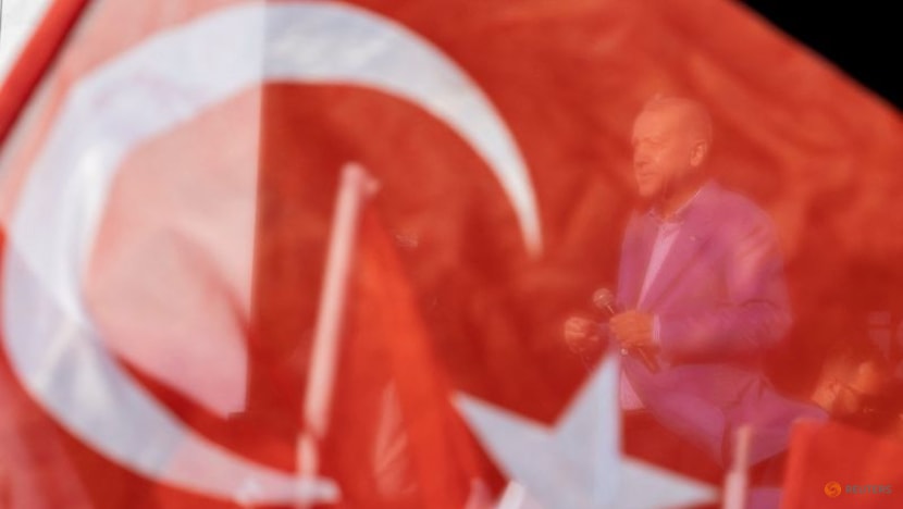 Erdogan accuses opposition of provocations ahead of tight Turkish vote